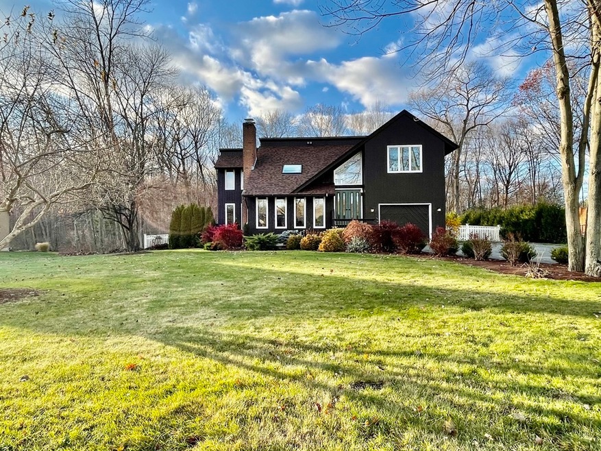 88 Partridge Ln, West Springfield, MA 01089 - photo 1