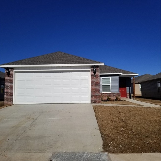 970 E Sparrow Cir, Fayetteville, AR 72701 - photo 1