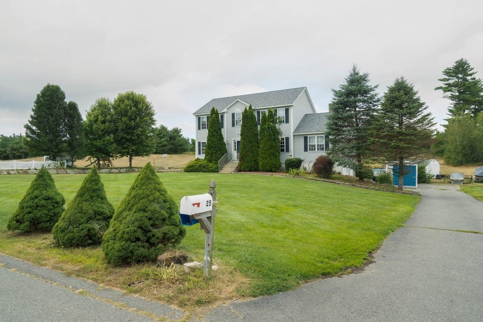 25 Longwood Ave, Londonderry, NH 03053 - photo 1