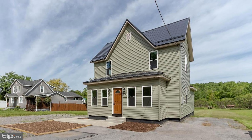 Pending $268,000 • Co-Listing Agent