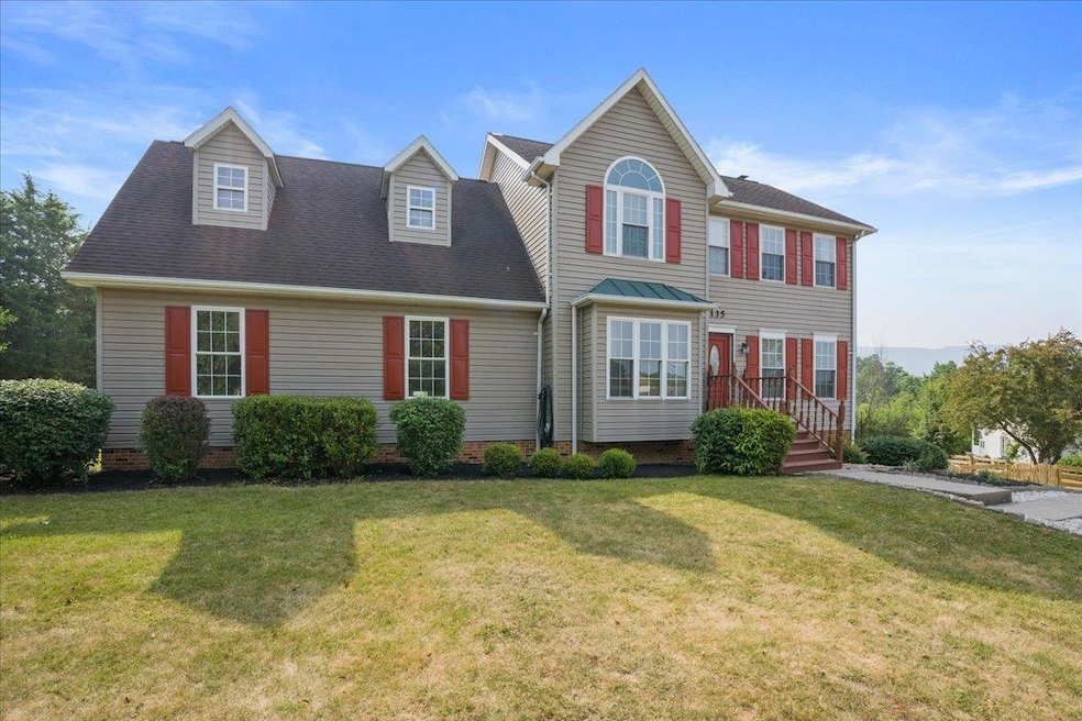 135 Dillon Ct, New Market, VA 22844 - photo 1