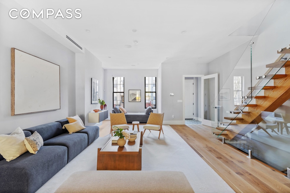 Sold $2,220,000 • Co-Listing Agent