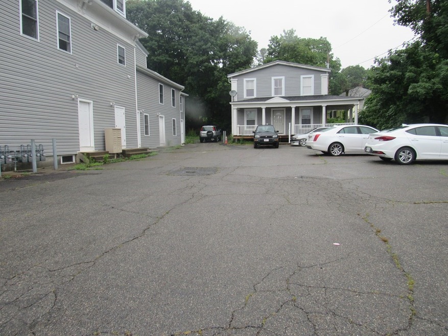 311 Providence Rd unit 4, South Grafton, MA 01560 - photo 1