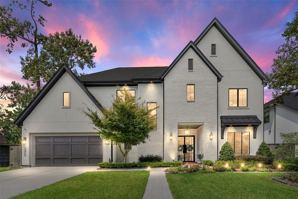 1505 Glourie Dr, Houston, TX 77055 - photo 1