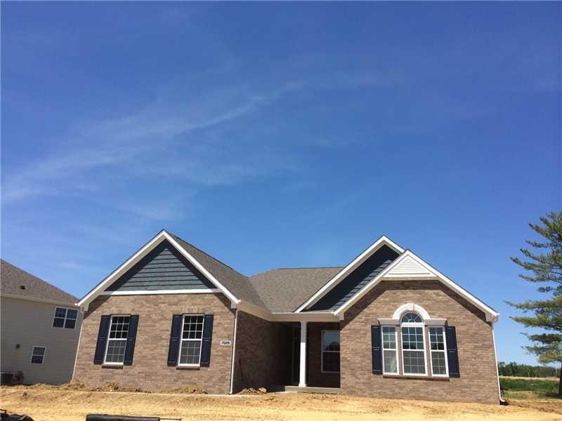 7028 Stoney Ridge Dr, Columbus, IN 47201 - photo 1