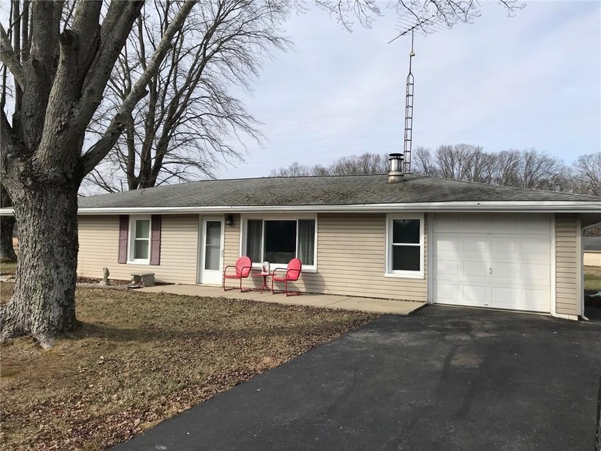 10280 W 450 S, Columbus, IN 47201 - photo 1