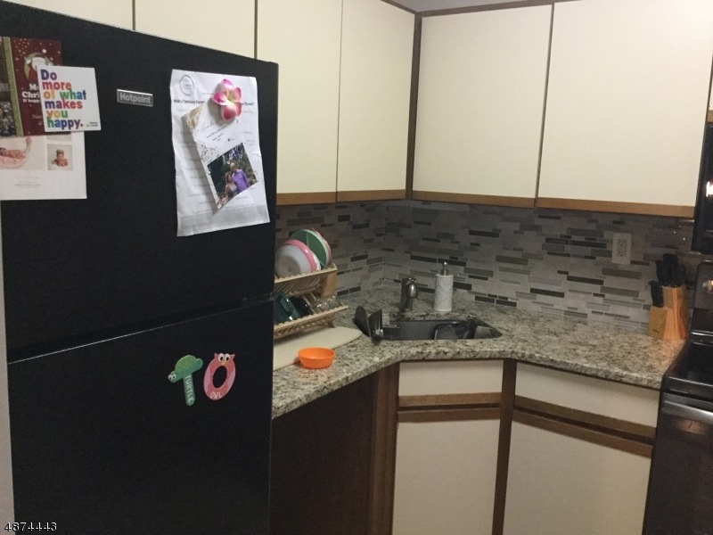 112 Sherwood Ave, Paterson, NJ 07502 - photo 1