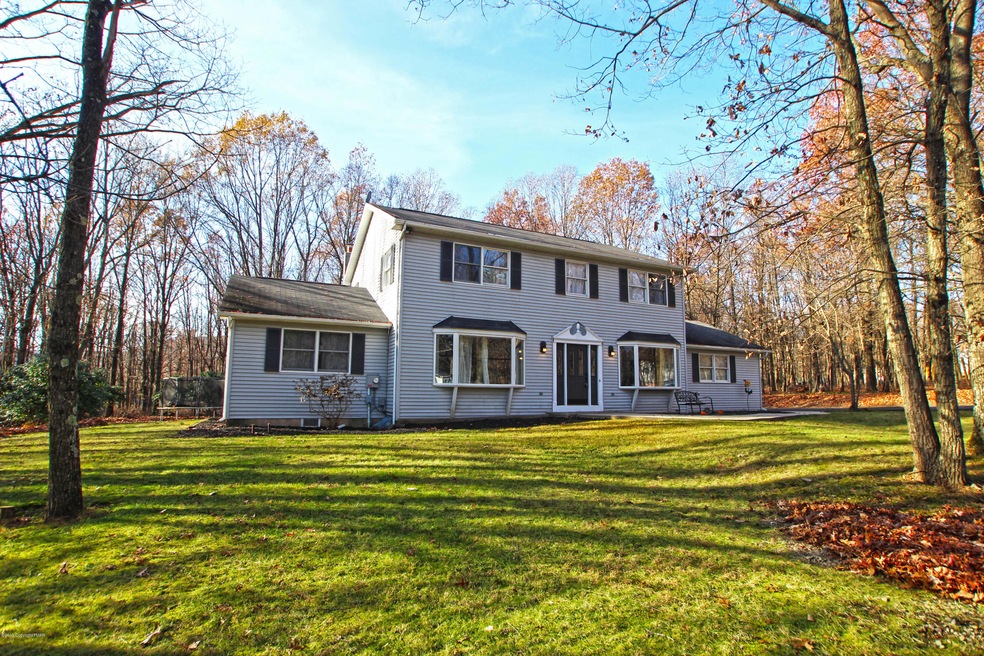 249 Apache Dr, Effort, PA 18330 - photo 1