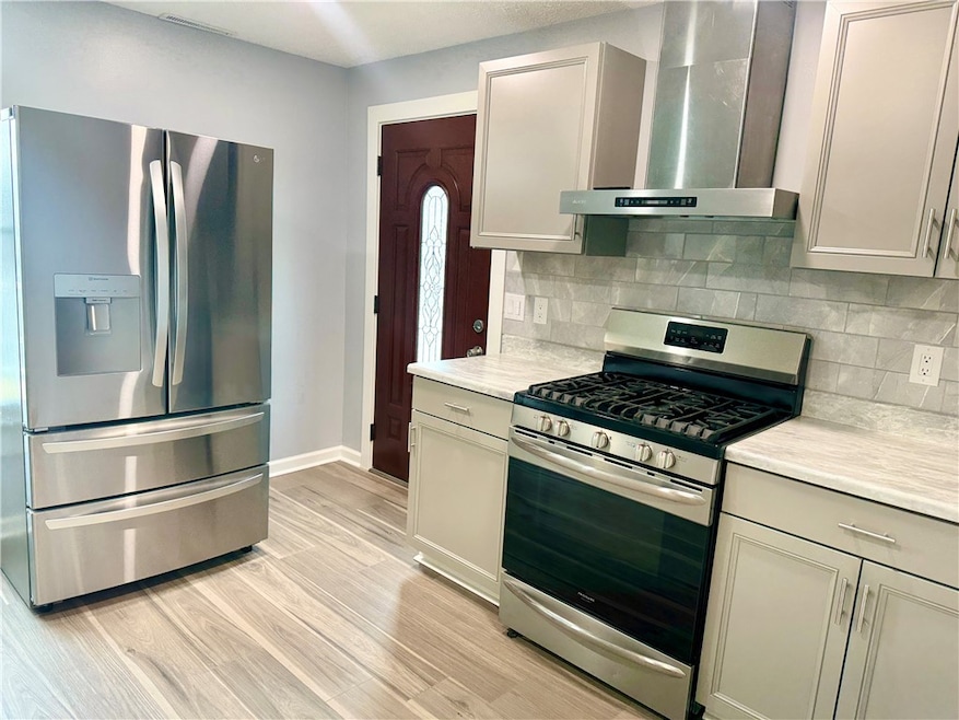 For Rent $2,400/month