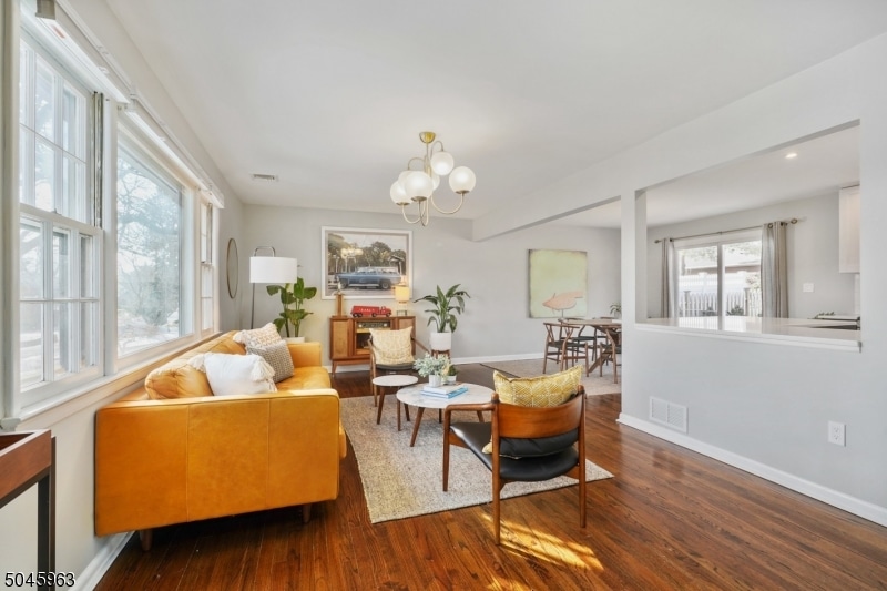 10 Glenfield Rd, Bloomfield, NJ 07003 - photo 1