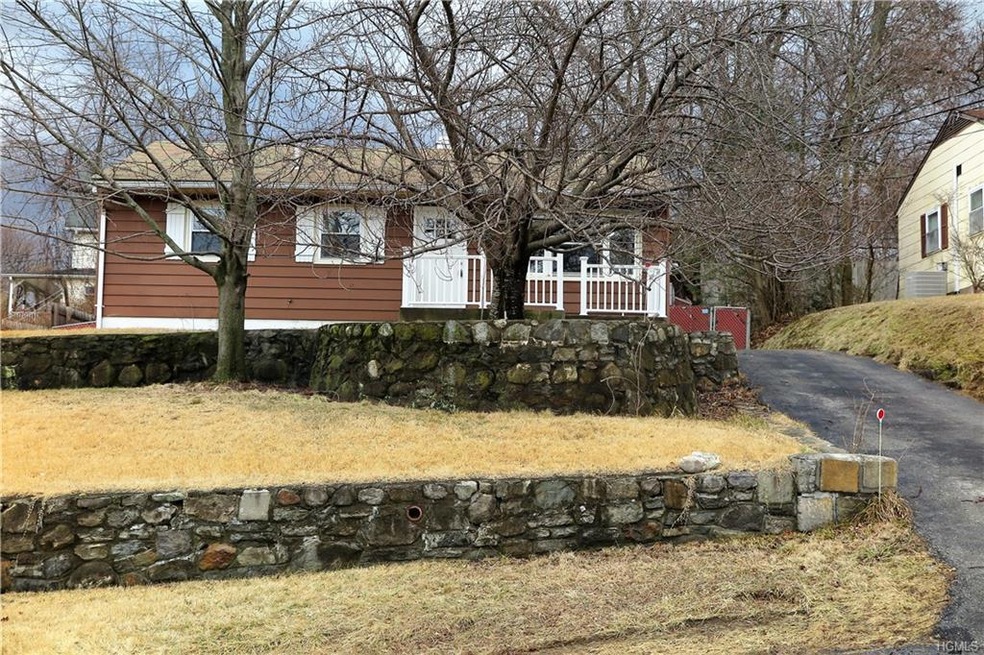 19 Cayuga Dr, Peekskill, NY 10566 - photo 1