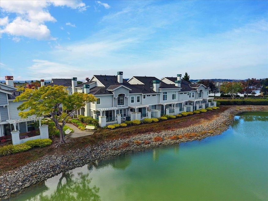 Sold $1,692,000 • Co-Listing Agent