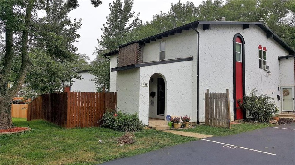 10900 W 65th St, Shawnee, KS 66203 - photo 1