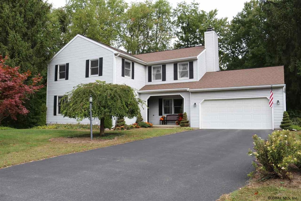 9 Conestoga Dr, Slingerlands, NY 12159 - photo 1