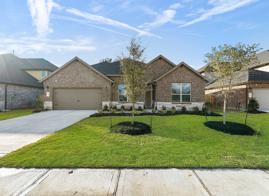 2517 Austin Trail, Friendswood, TX 77546 - photo 1