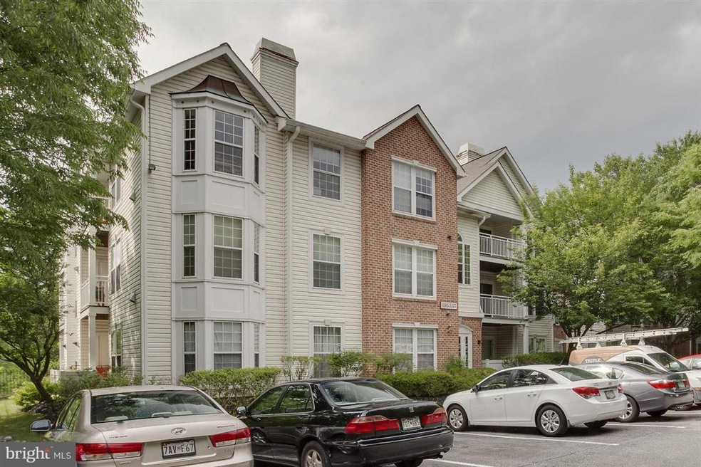 5223 Wagon Shed Cir, Owings Mills, MD 21117 - photo 1