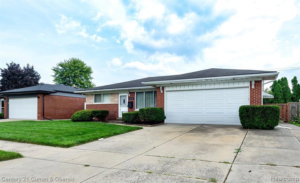 Welcome to 13374 Perry Circle!