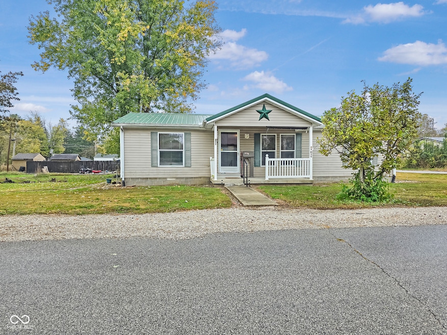 79 10th St SE, Linton, IN 47441 - photo 1