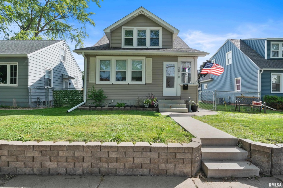 2019 43rd St, Rock Island, IL 61201 - photo 1