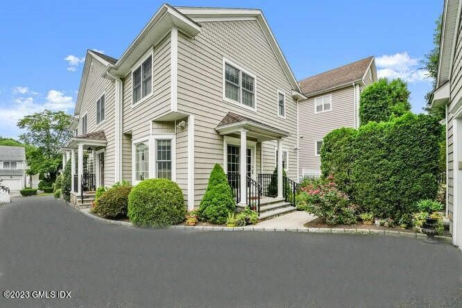 8 Rippowam Rd unit B, Cos Cob, CT 06807 - photo 1