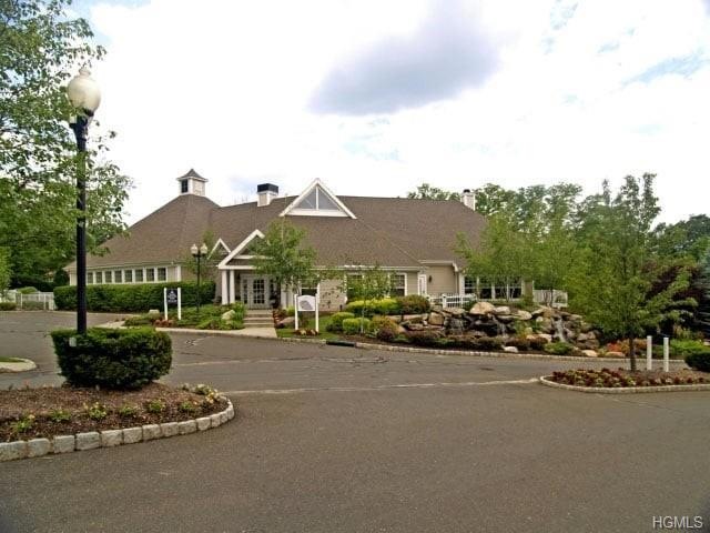 103 Crystal Hill Dr unit 64, Pomona, NY 10970 - photo 1