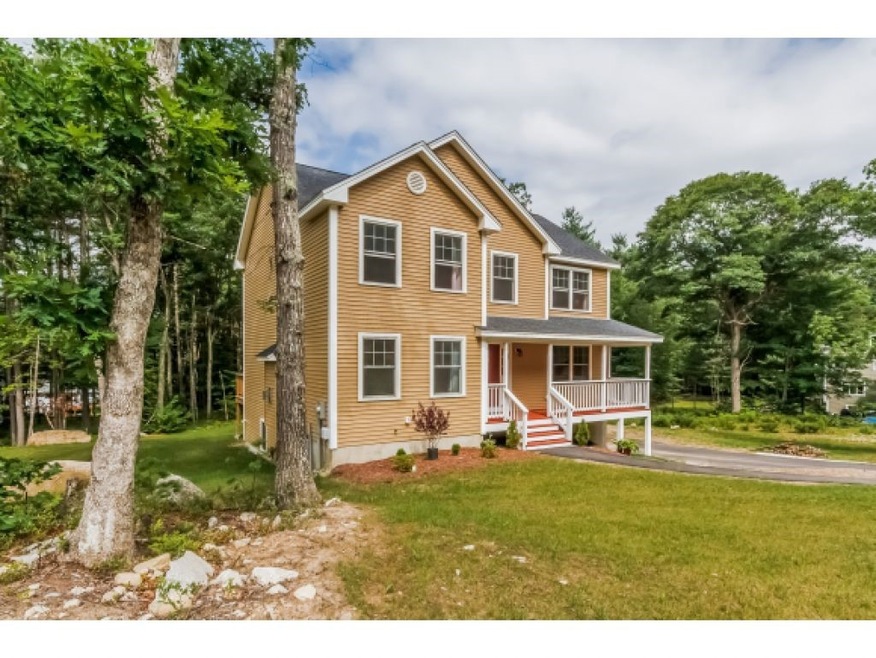 22 Valleyview Dr, MerriMacK, NH 03054 - photo 1