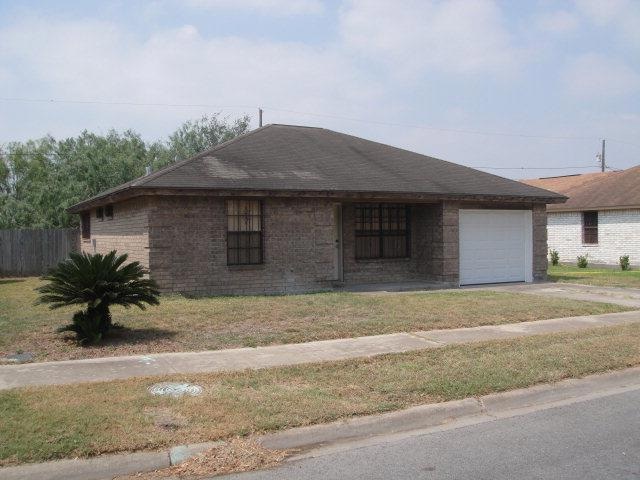 1208 Northpoint Dr, Pharr, TX 78577 - photo 1