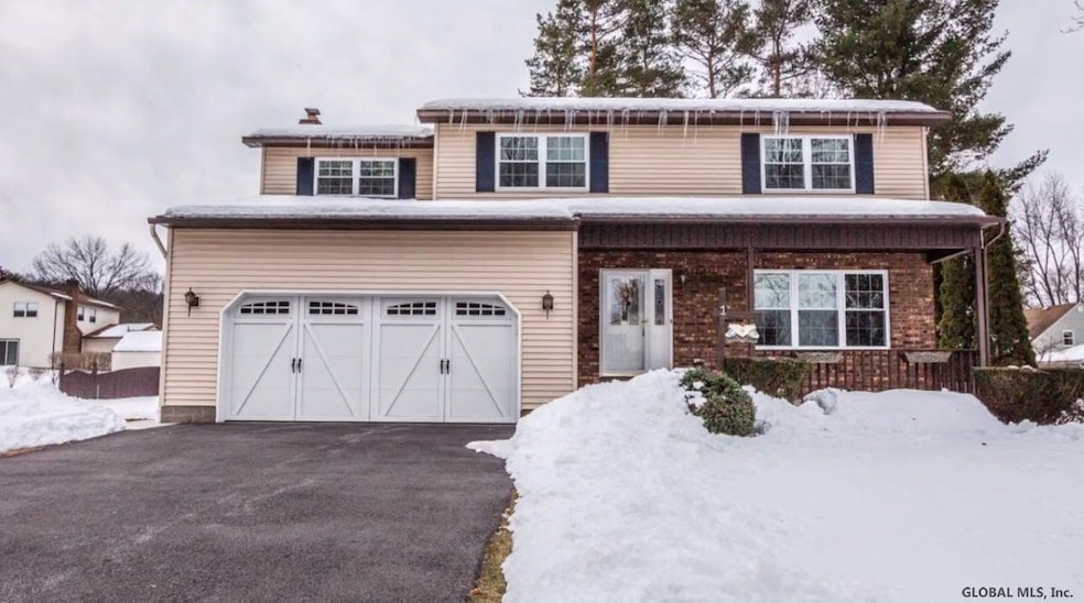 1 Riesling Rd, Schenectady, NY 12309 - photo 1