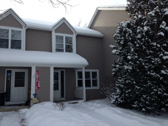 4 W Country Club Dr unit 4, Bolton, VT 05465 - photo 1