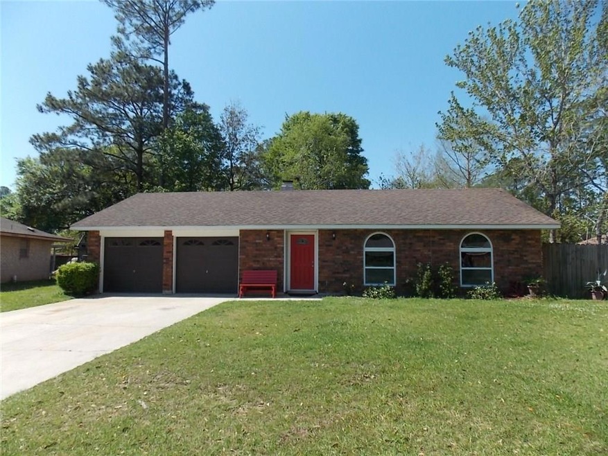 1535 Englewood Dr, Slidell, LA 70458 - photo 1