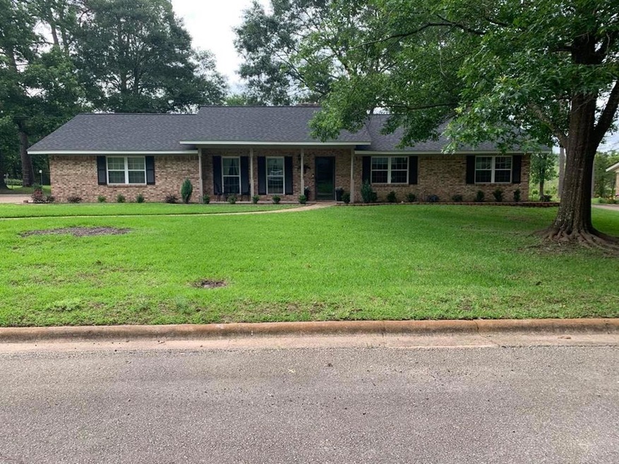 3315 Lake Forest Dr, Nacogdoches, TX 75964 - photo 1