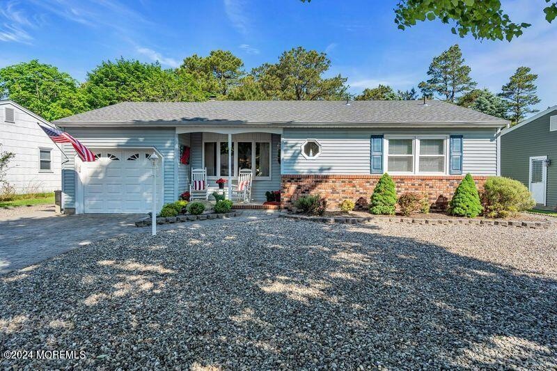 25 Whitaker Dr, Toms River, NJ 08757 - photo 1