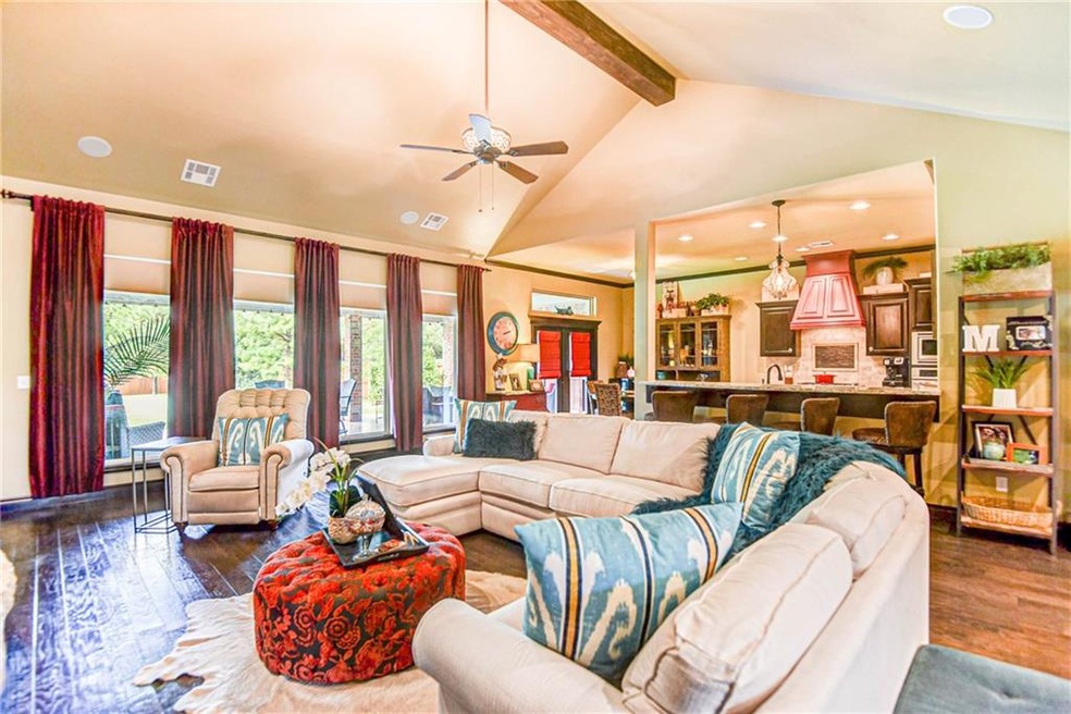 19533 Fieldshire Dr, Edmond, OK 73012 - photo 1