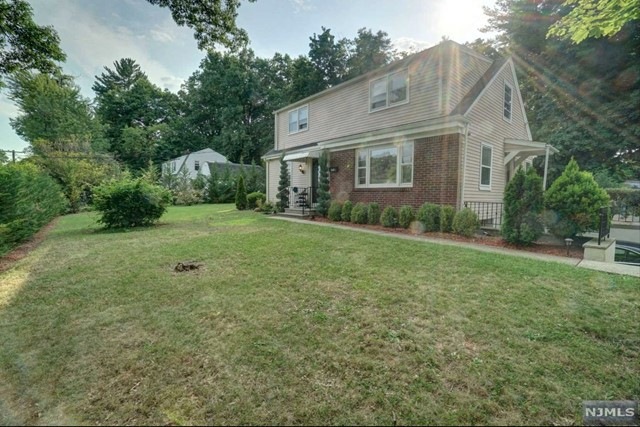 775 Kinderkamack Rd, River Edge, NJ 07661 - photo 1