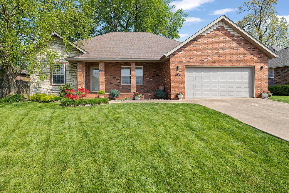 883 W Heather Glen, Nixa MO