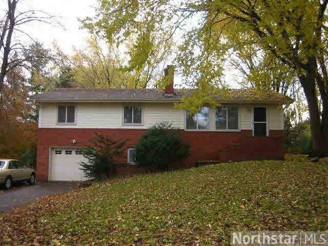 16211 Tonka Ln, Minnetonka, MN 55345 - photo 1