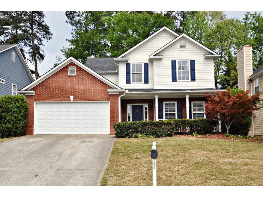 Gorgeous 3 bedroom, 2.5 bath traditional home in J