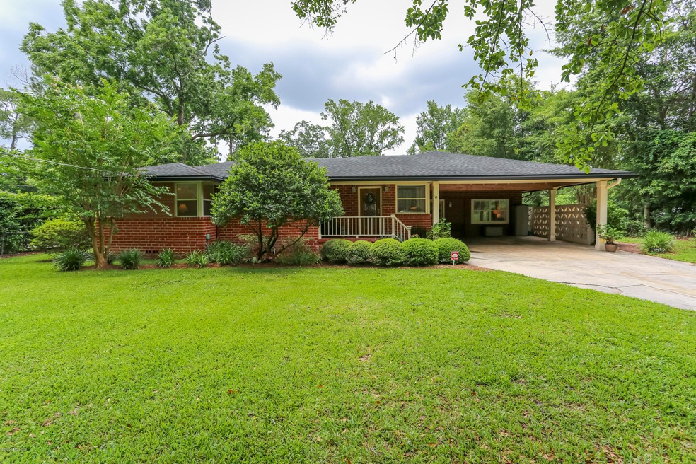 5117 Yerkes St, Jacksonville, FL 32205 - photo 1