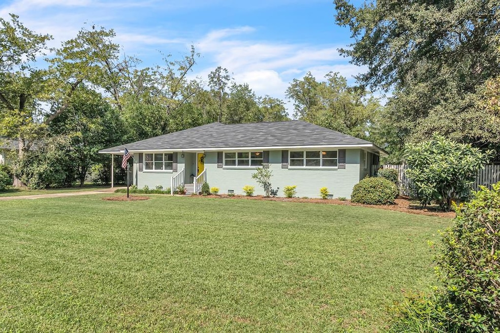 1705 Acker Dr, Albany, GA 31707 - photo 1