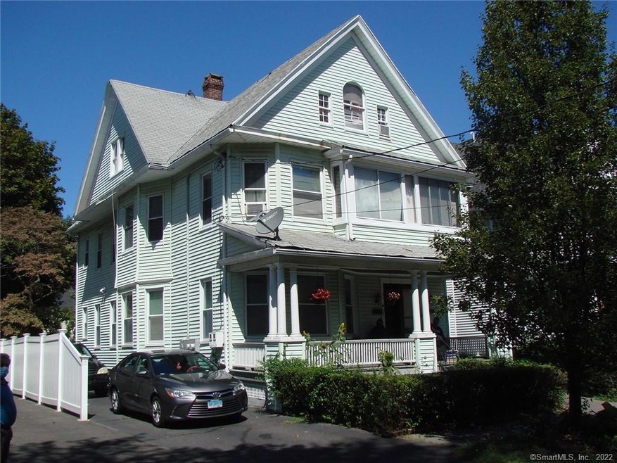 80 Elmwood Ave unit 82, Bridgeport, CT 06605 - photo 1