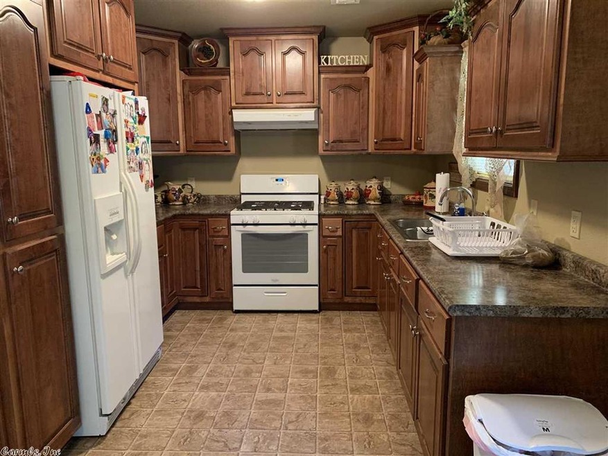 0 Cr 780 unit 20030954, Jonesboro, AR 72401 - photo 1