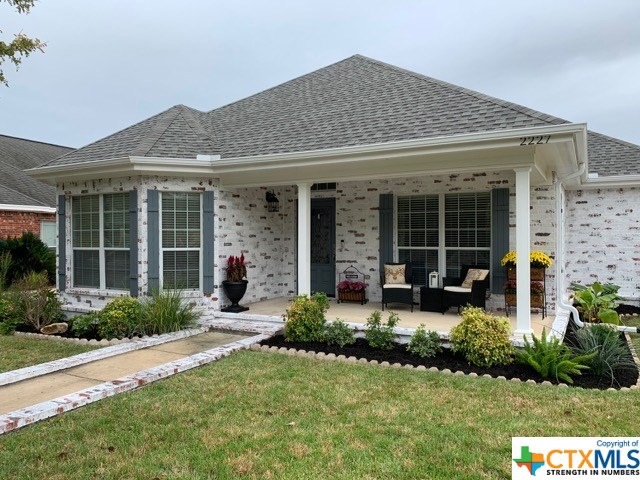 2227 Gruene Lake Dr, New Braunfels, TX 78130 - photo 1