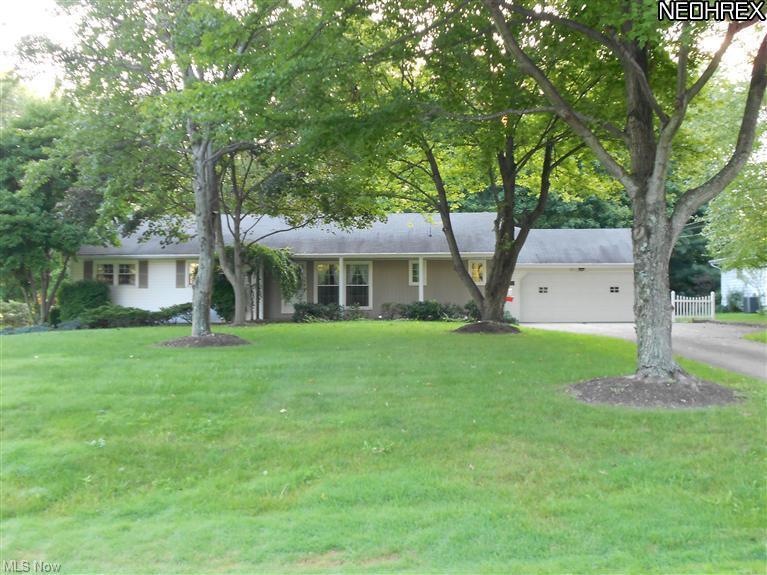 Welcome to 6155 Chidester Dr. Canfield