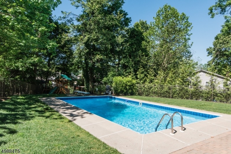 42 Bear Brook Ln, Livingston, NJ 07039 - photo 1