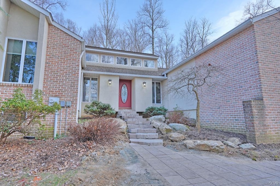 7216 Mountain Rd, Macungie, PA 18062 - photo 1