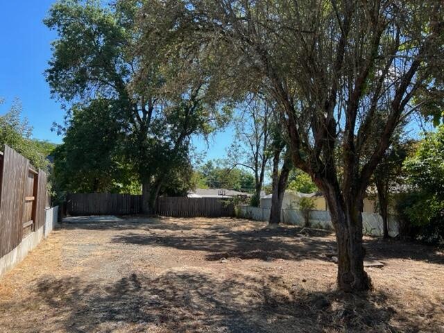 1439 NW Washington Blvd, Grants Pass, OR 97526 - photo 1