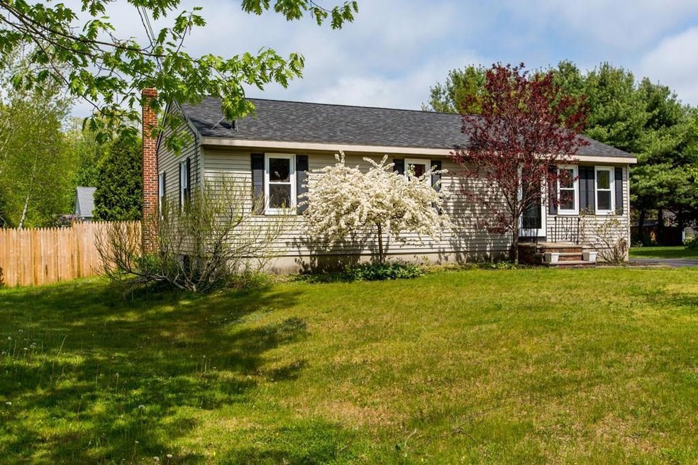 8 Juniper Ln, Saco, ME 04072 - photo 1