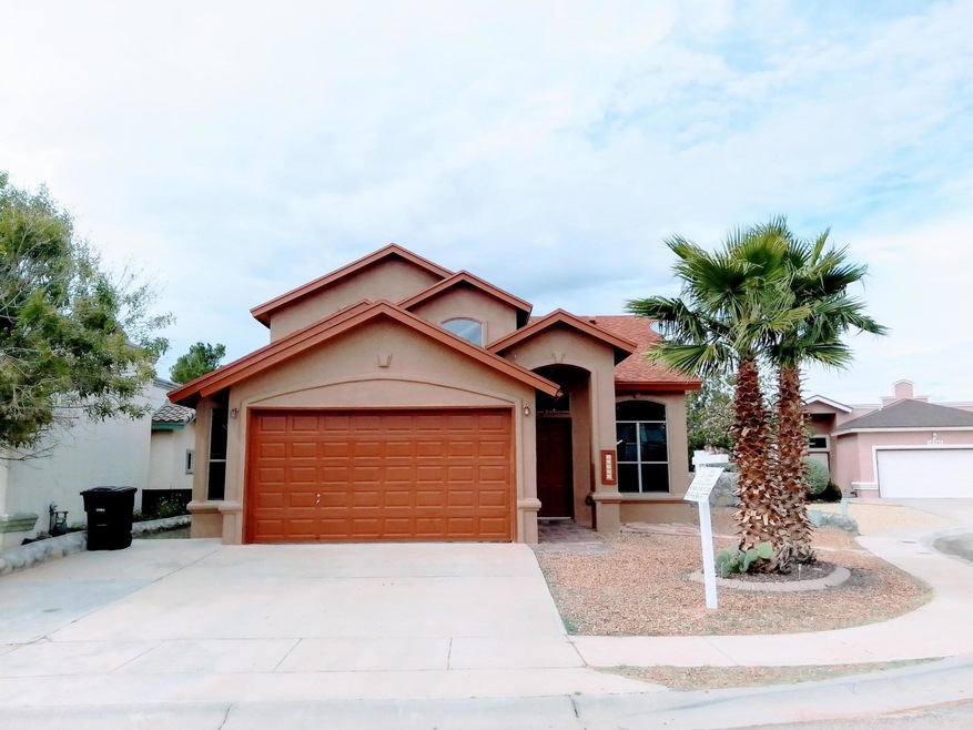 14341 Desert Fire Ct, Horizon City, TX 79928 - photo 1