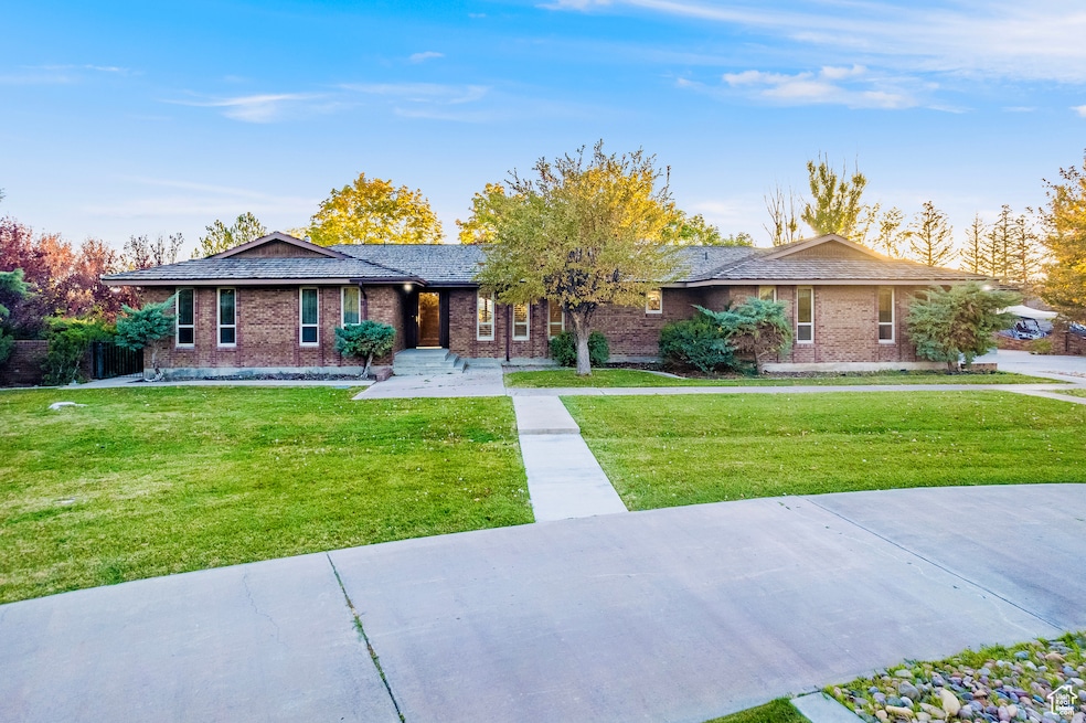 2267 Sego Lily Dr, Wellington, UT 84542 - photo 1