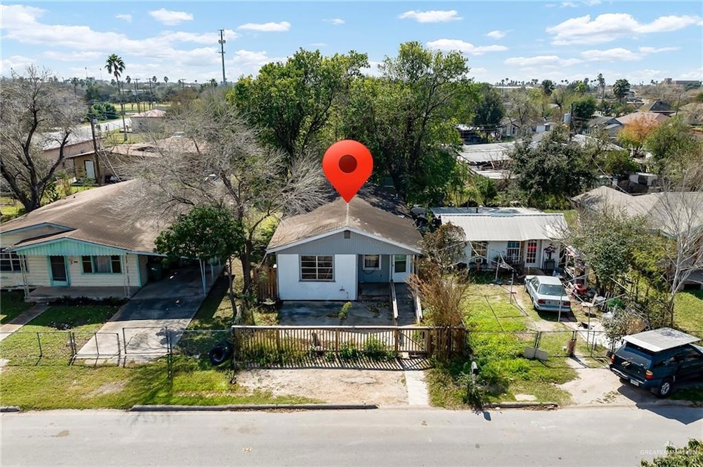 316 E Wright Ave, Pharr, TX 78577 - photo 1